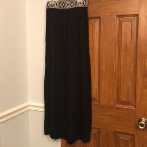 Size Small full Black skirt with Aztec waist band